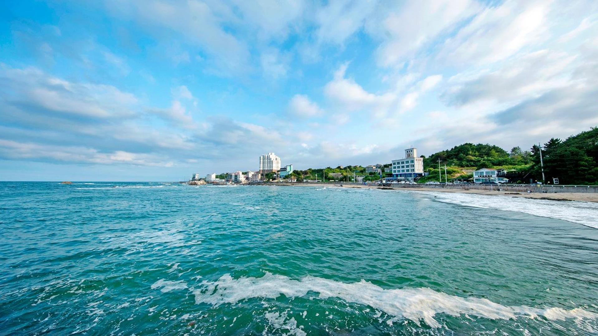 Gangneung Jumunjin Lighthouse Pension Екстериор снимка